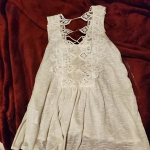 Light flowy cream top with lace detailing